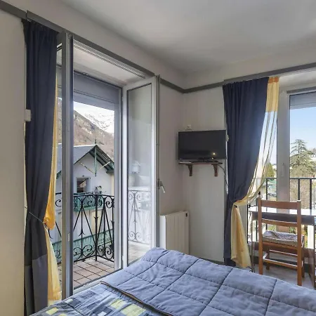 Cauterets: 2 Chambres, Balcon, Wifi - Fr-1-401-26 Cauterets