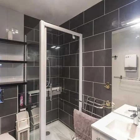 Cauterets: 2 Chambres, Balcon, Wifi - Fr-1-401-26